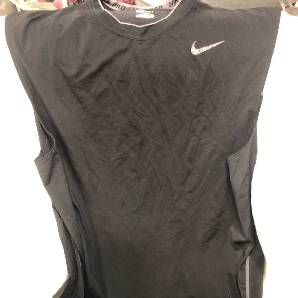 Nike muscle shirt